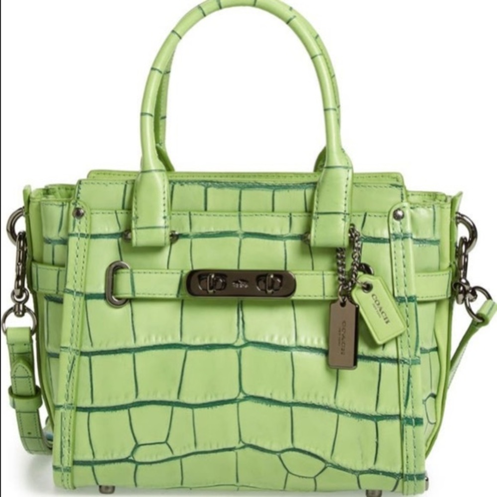 rare pistachio swagger 21 coach tote / satchel , croc leather